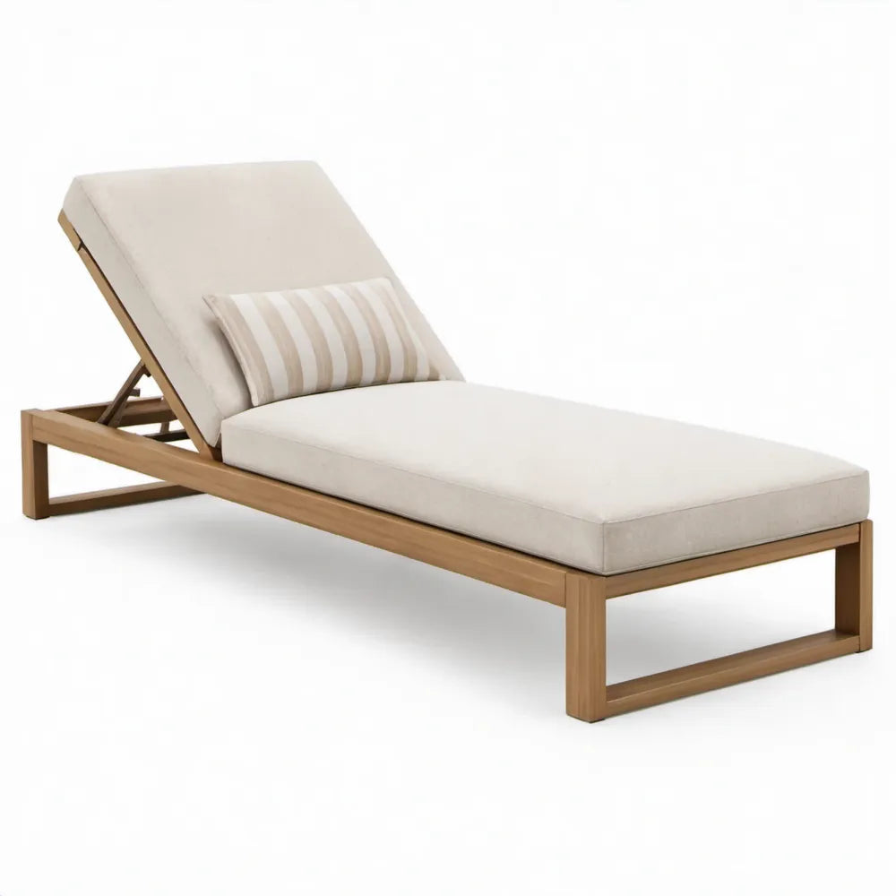 Verstelbaar buitenligbed van massief acaciahout met beige kussens, 200 x 70 x 35 cm